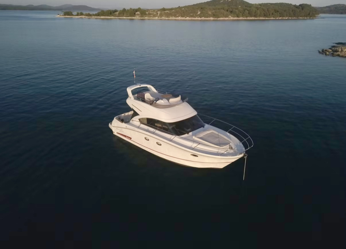Beneteau Antares 36 Fly, Air Conditioning, TOP !!! - Другая техника: фото 2 Beneteau Antares 36 Fly, Air Conditioning, TOP !!! - Другая техника: фото 2