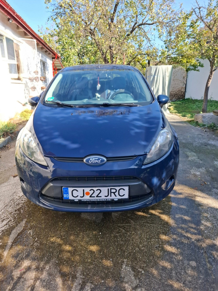 Ford Fiesta - Седан: фото 3 Ford Fiesta - Седан: фото 3