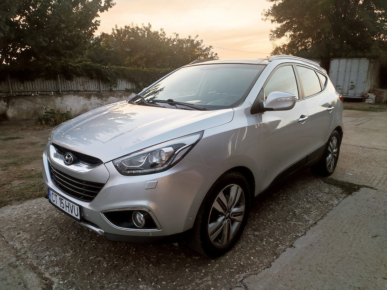 Hyundai IX35 - Седан: фото 1 Hyundai IX35 - Седан: фото 1
