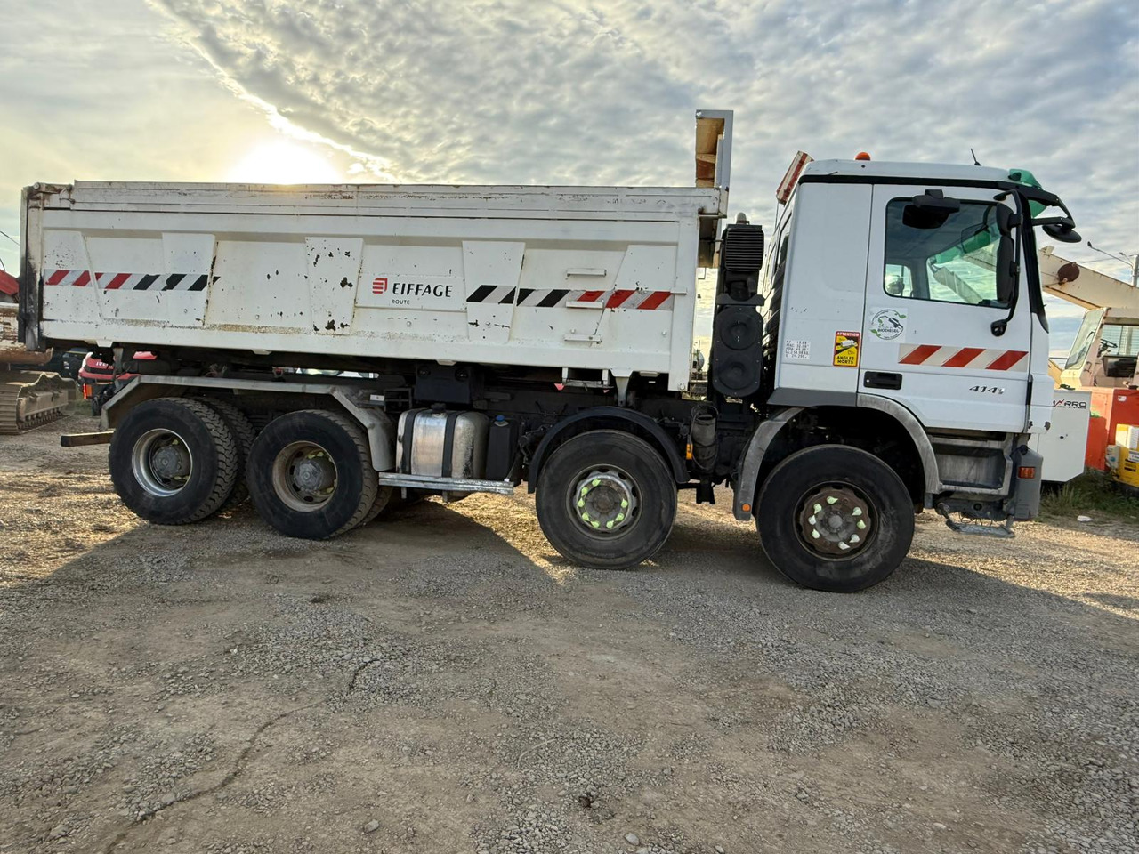 MERCEDES-BENZ ACTROS TIPPER - Самосвал: фото 3 MERCEDES-BENZ ACTROS TIPPER - Самосвал: фото 3
