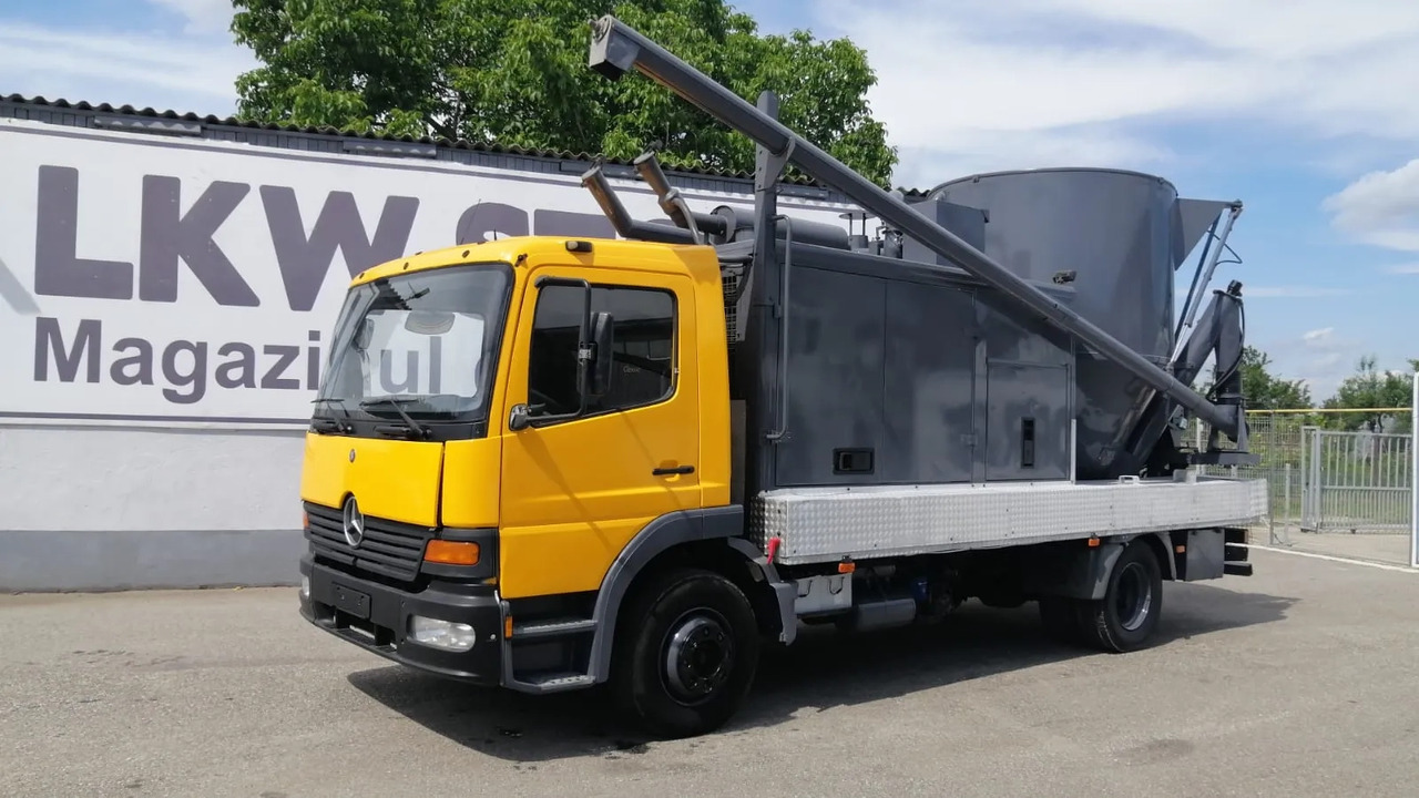 Mercedes-Benz Atego & Gmelin Animal Feed Mill and Mixer/FNC - Инвентарь для животноводства: фото 2 Mercedes-Benz Atego & Gmelin Animal Feed Mill and Mixer/FNC - Инвентарь для животноводства: фото 2