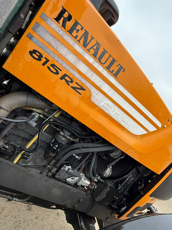 Renault RZ150 - Трактор: фото 4 Renault RZ150 - Трактор: фото 4