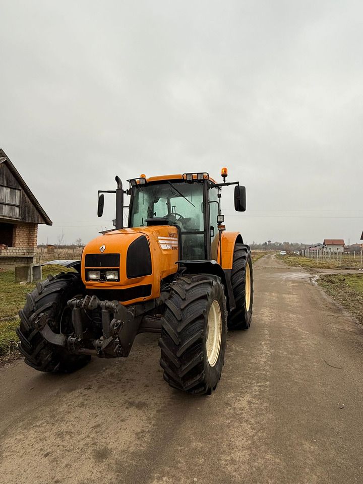 Renault RZ150 - Трактор: фото 1 Renault RZ150 - Трактор: фото 1