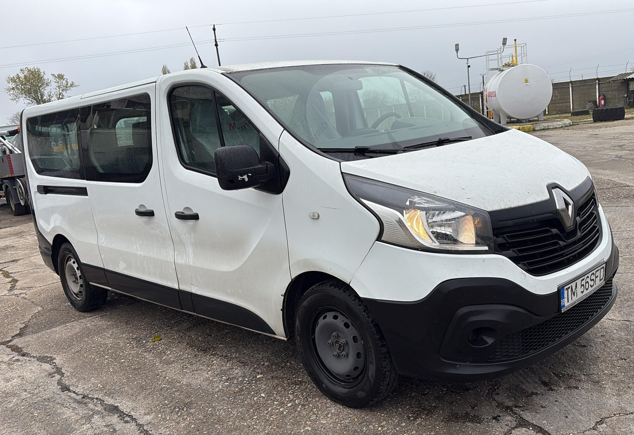 Renault Trafic - Пассажирский фургон: фото 1 Renault Trafic - Пассажирский фургон: фото 1