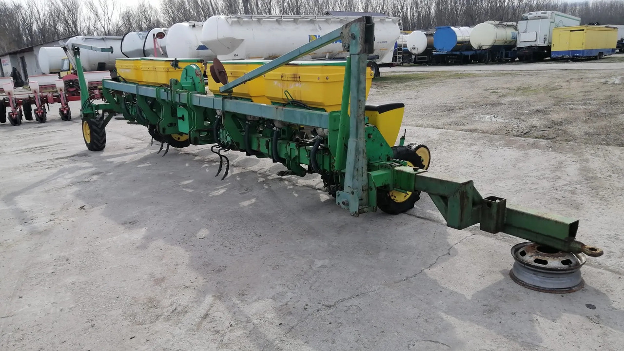 SFOGGIA GAMA PLUS 12/9m/12 Rows Seeding Machine - Сеялка точного высева: фото 3 SFOGGIA GAMA PLUS 12/9m/12 Rows Seeding Machine - Сеялка точного высева: фото 3