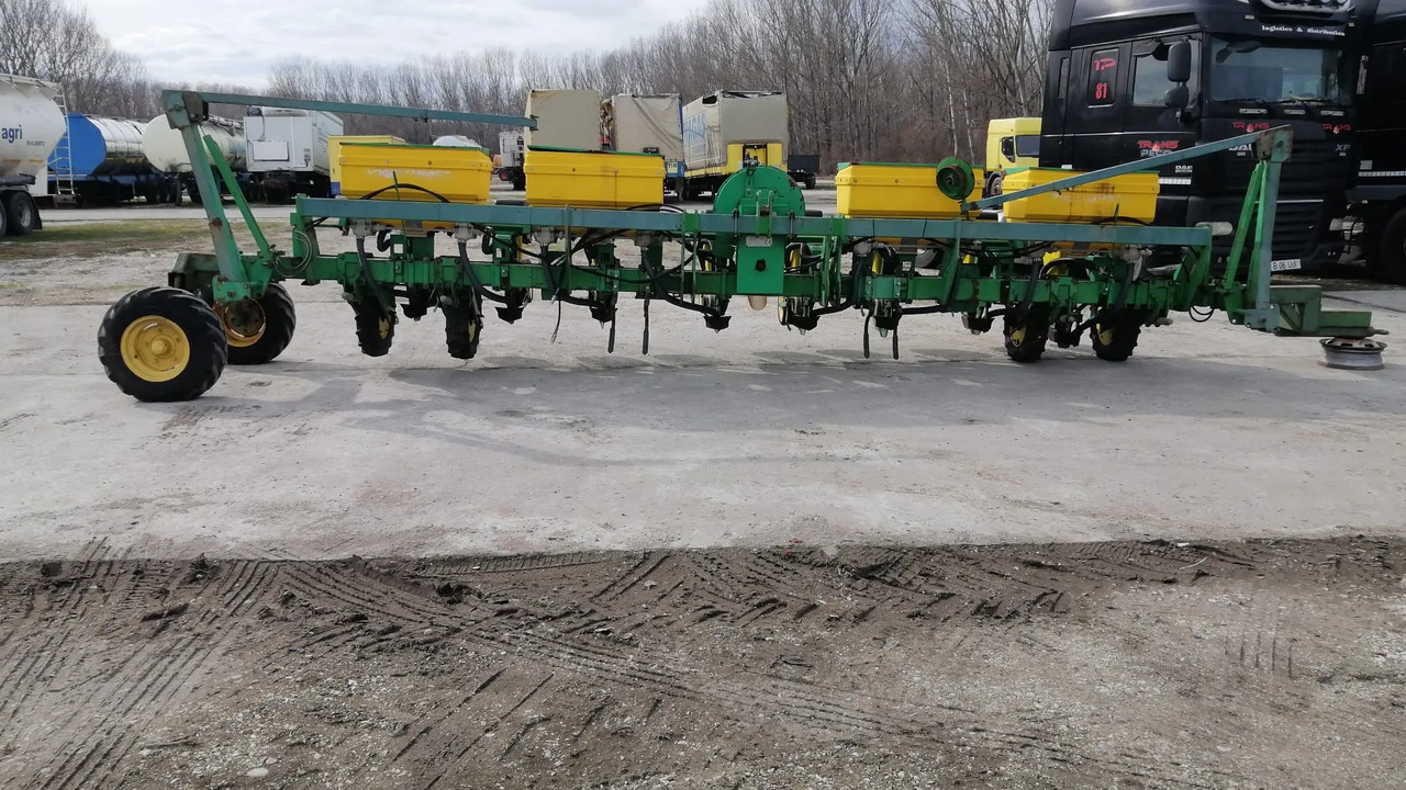 SFOGGIA GAMA PLUS 12/9m/12 Rows Seeding Machine - Сеялка точного высева: фото 2 SFOGGIA GAMA PLUS 12/9m/12 Rows Seeding Machine - Сеялка точного высева: фото 2