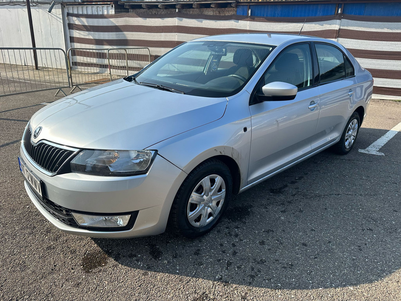 SKODA RAPID - Легковой автомобиль: фото 1 SKODA RAPID - Легковой автомобиль: фото 1