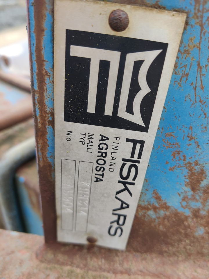 Плуг Fiskars KHN 4-siipinen: фото 13 Плуг Fiskars KHN 4-siipinen: фото 13