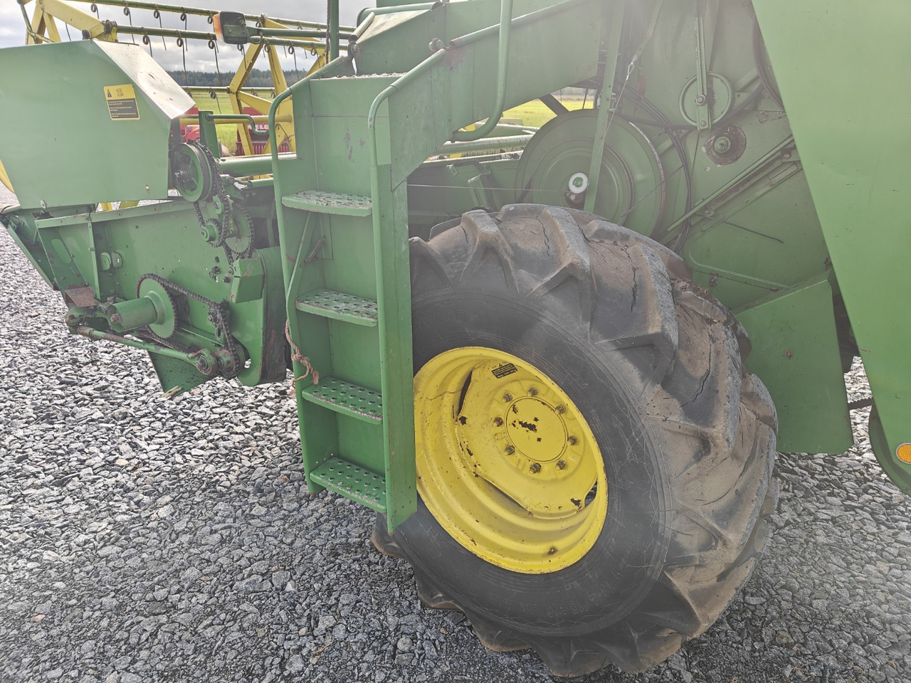 Зерноуборочный комбайн JOHN DEERE 942: фото 8