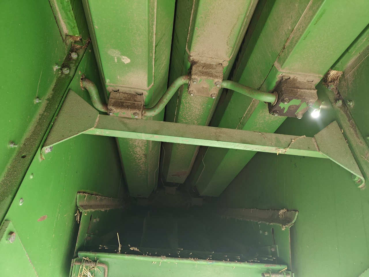 Зерноуборочный комбайн JOHN DEERE 942: фото 9
