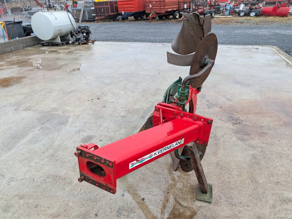 KVERNELAND Lisäsiipi paluuauraan 14" - Плуг: фото 4 KVERNELAND Lisäsiipi paluuauraan 14" - Плуг: фото 4