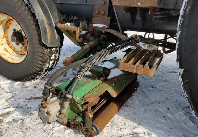 Ransomes kelaleikkuri 465cm hydraulinen, katso video - Косилка-измельчитель: фото 4 Ransomes kelaleikkuri 465cm hydraulinen, katso video - Косилка-измельчитель: фото 4