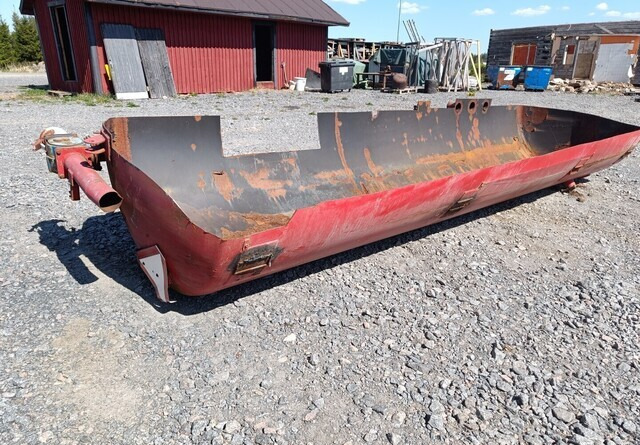 Risukaukaloiksi metsäkärryyn säiliön puolikas pituus 600cm - Запчасти для Лесозаготовительной техники: фото 1 Risukaukaloiksi metsäkärryyn säiliön puolikas pituus 600cm - Запчасти для Лесозаготовительной техники: фото 1