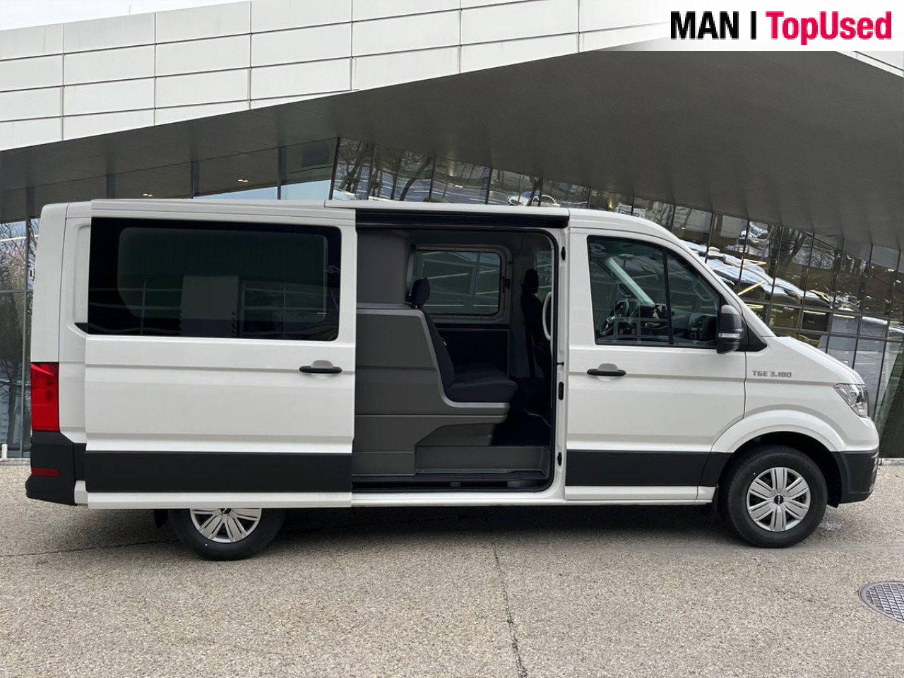 Новый Цельнометаллический фургон, Грузопассажирский фургон MAN TGE 3.180 4X2F SB: фото 11 Новый Цельнометаллический фургон, Грузопассажирский фургон MAN TGE 3.180 4X2F SB: фото 11