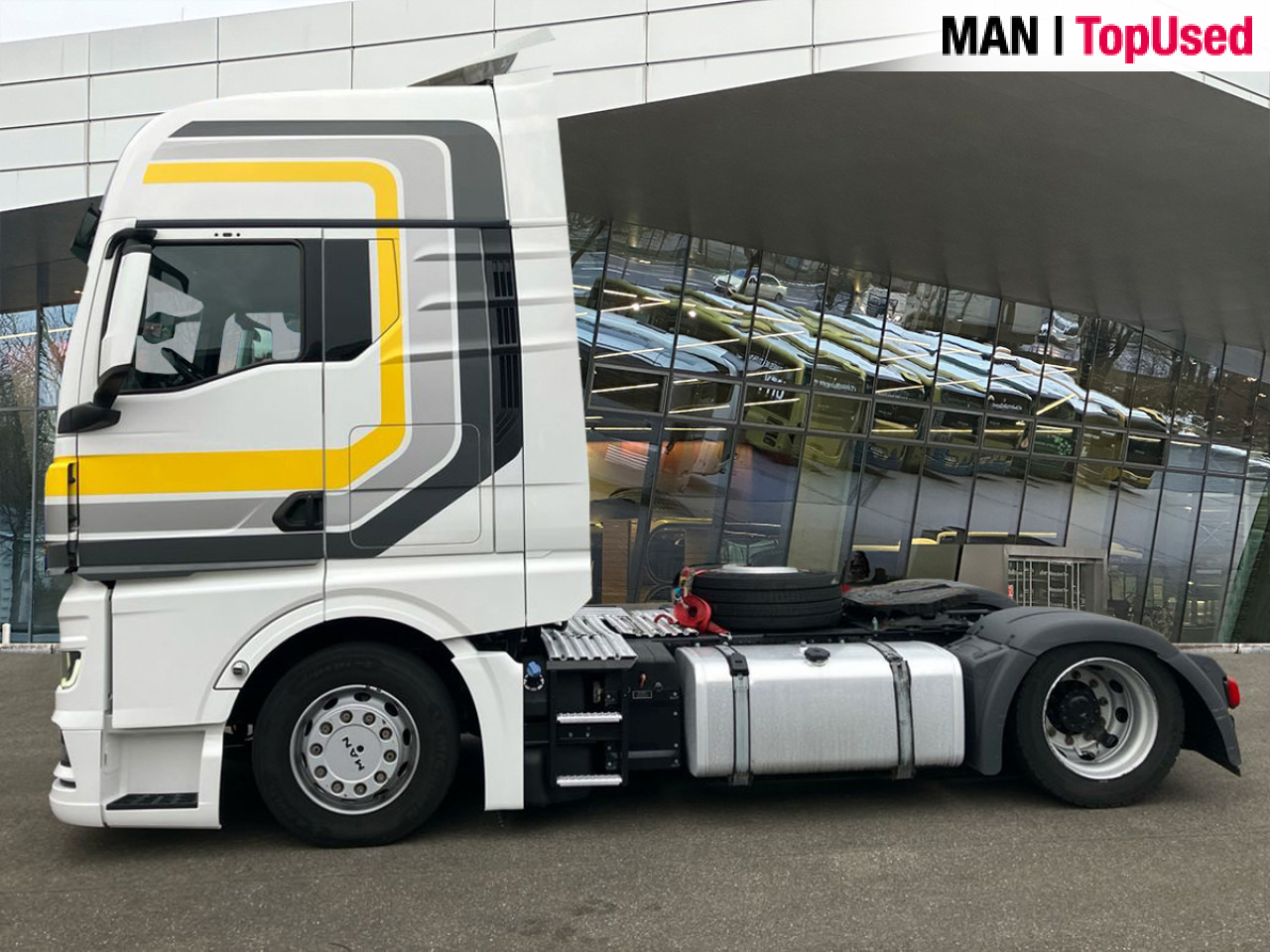 MAN TGX 18.470 4x2 LL SA Ultra *MM889352 Retarder ZV - Тягач: фото 2 MAN TGX 18.470 4x2 LL SA Ultra *MM889352 Retarder ZV - Тягач: фото 2