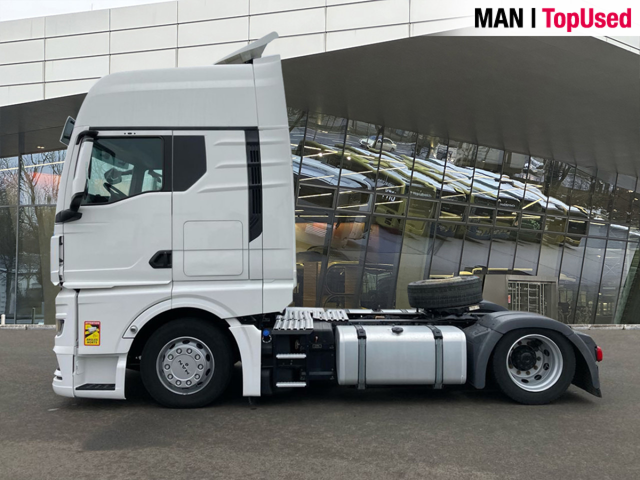 MAN TGX 18.470 4x2 LL SA Ultra *MM890175 Retarder ZV - Тягач: фото 2 MAN TGX 18.470 4x2 LL SA Ultra *MM890175 Retarder ZV - Тягач: фото 2