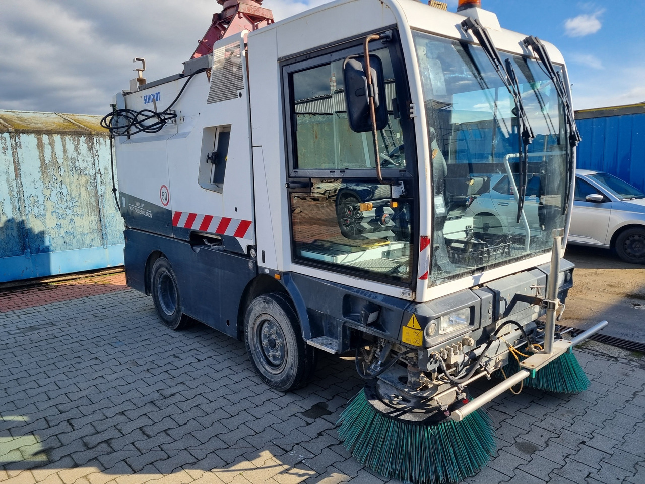 SCHMIDT Cleango compact sweeper 400 - Подметально-уборочная машина: фото 1 SCHMIDT Cleango compact sweeper 400 - Подметально-уборочная машина: фото 1