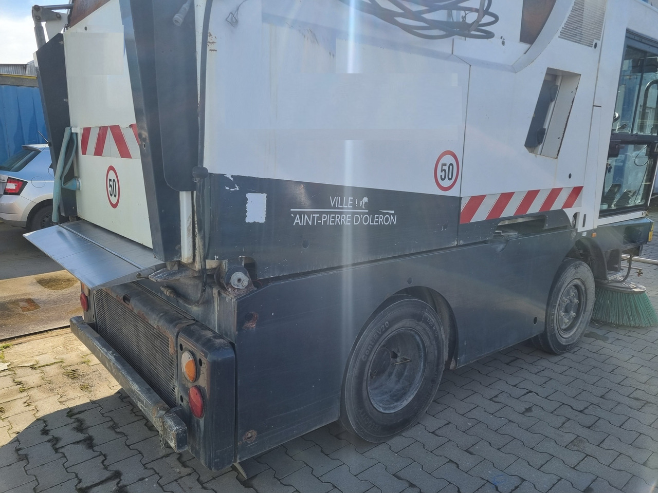 SCHMIDT Cleango compact sweeper 400 - Подметально-уборочная машина: фото 3 SCHMIDT Cleango compact sweeper 400 - Подметально-уборочная машина: фото 3