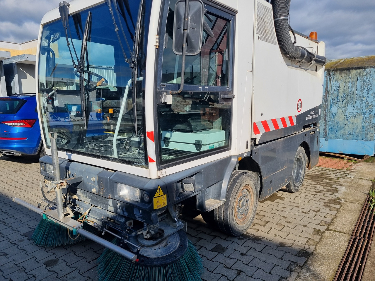 SCHMIDT Cleango compact sweeper 400 - Подметально-уборочная машина: фото 2 SCHMIDT Cleango compact sweeper 400 - Подметально-уборочная машина: фото 2