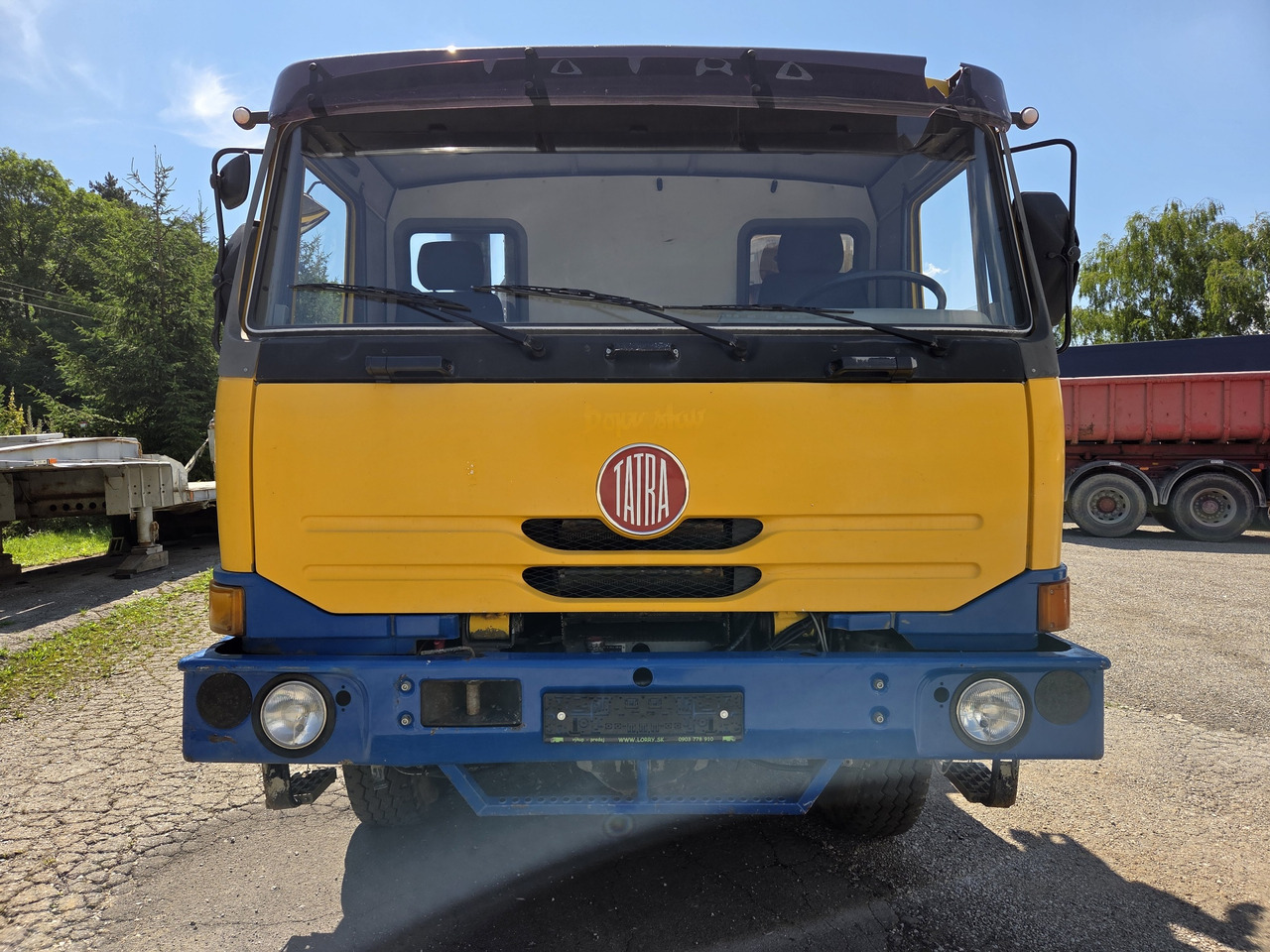 TATRA T815 260R11 6x6 + HIAB 250 - Грузовик бортовой/ Платформа, Автоманипулятор: фото 4 TATRA T815 260R11 6x6 + HIAB 250 - Грузовик бортовой/ Платформа, Автоманипулятор: фото 4