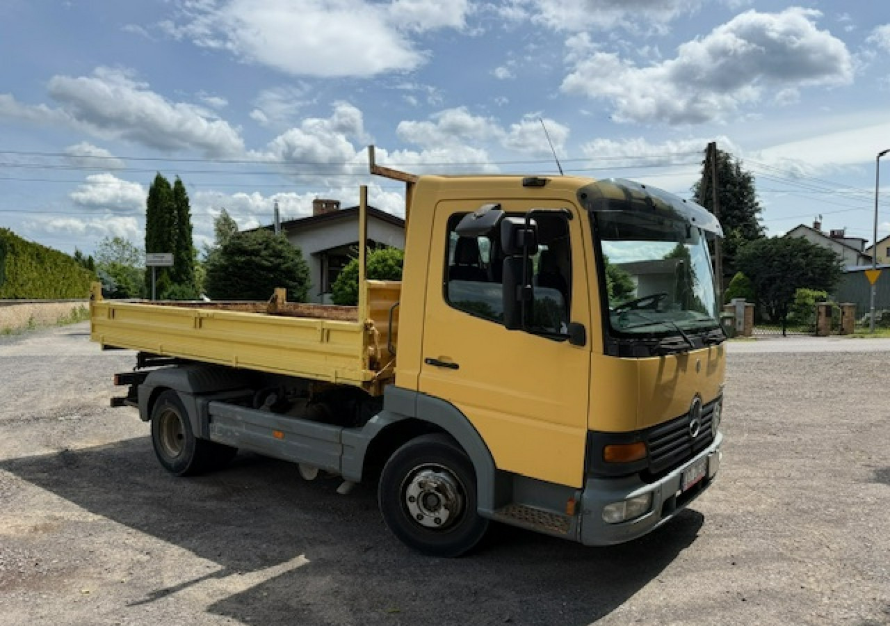 Mercedes-Benz Atego 3 stronna wywrotka * mały przebieg* - Самосвал: фото 4 Mercedes-Benz Atego 3 stronna wywrotka * mały przebieg* - Самосвал: фото 4