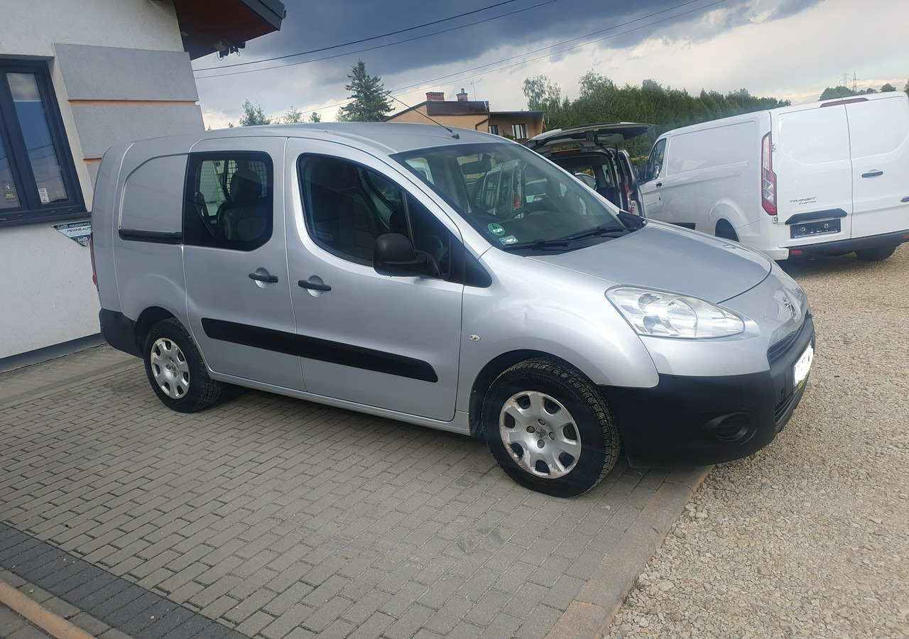 Peugeot Partner long *2 lub 5 osobowy *klima* gruau* - Цельнометаллический фургон: фото 5 Peugeot Partner long *2 lub 5 osobowy *klima* gruau* - Цельнометаллический фургон: фото 5