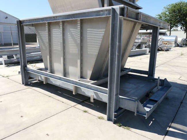 NN stainless steel bunker - Пищевое оборудование: фото 2 NN stainless steel bunker - Пищевое оборудование: фото 2