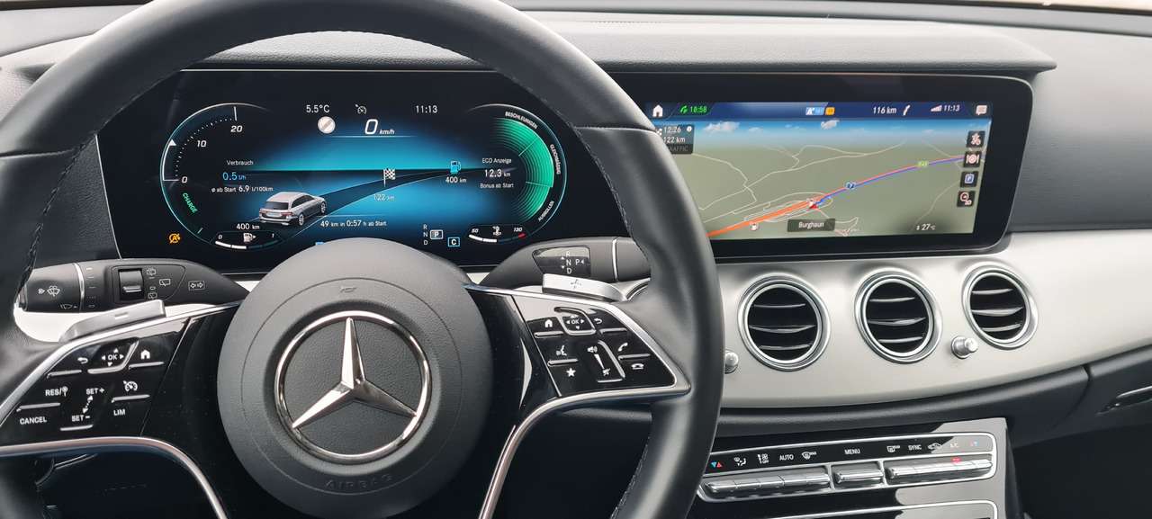 Mercedes-Benz E 400 dT 4Matic Avant LED 9G-Tronic MBUX Widescreen E 400 dT 4Matic Avant LED 9G-Tronic MBUX Widescreen Business - Paket - Универсал: фото 2 Mercedes-Benz E 400 dT 4Matic Avant LED 9G-Tronic MBUX Widescreen E 400 dT 4Matic Avant LED 9G-Tronic MBUX Widescreen Business - Paket - Универсал: фото 2