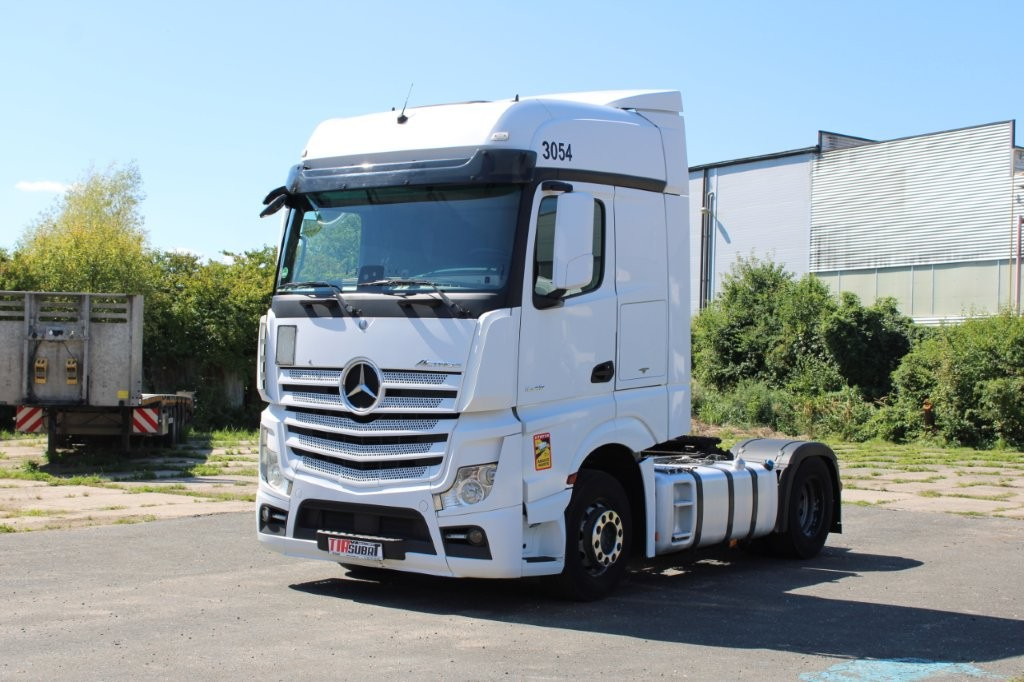 Mercedes-Benz ACTROS 1845 - Тягач: фото 3 Mercedes-Benz ACTROS 1845 - Тягач: фото 3