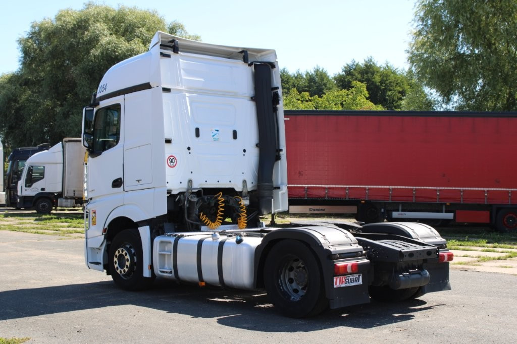 Mercedes-Benz ACTROS 1845 - Тягач: фото 5 Mercedes-Benz ACTROS 1845 - Тягач: фото 5