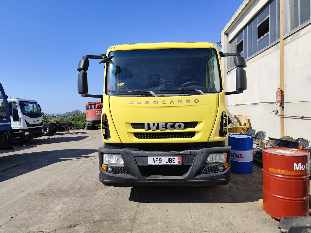 IVECO EUROCARGO 190EL25 - Грузовик-шасси: фото 1 IVECO EUROCARGO 190EL25 - Грузовик-шасси: фото 1