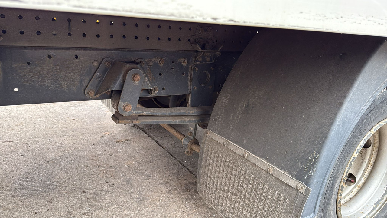 IVECO EUROCARGO 80-190 - Грузовик-шасси: фото 5 IVECO EUROCARGO 80-190 - Грузовик-шасси: фото 5