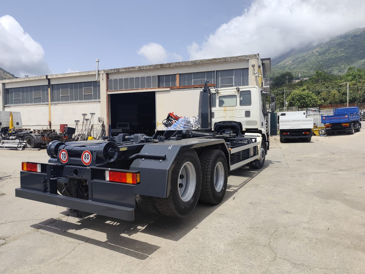 IVECO STRALIS 260S36 в лизинг IVECO STRALIS 260S36: фото 13 IVECO STRALIS 260S36 в лизинг IVECO STRALIS 260S36: фото 13