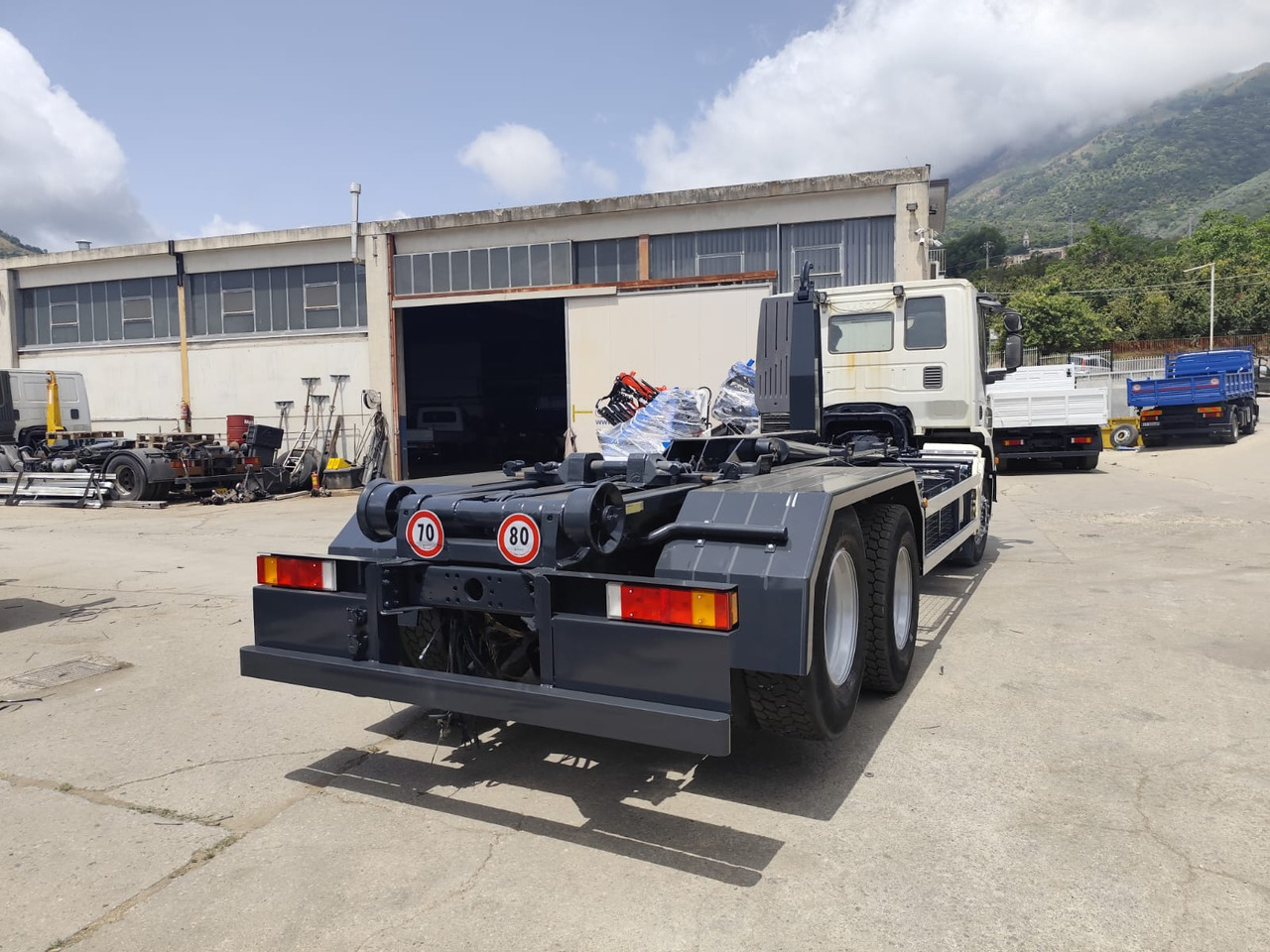 IVECO STRALIS 260S36 в лизинг IVECO STRALIS 260S36: фото 22 IVECO STRALIS 260S36 в лизинг IVECO STRALIS 260S36: фото 22