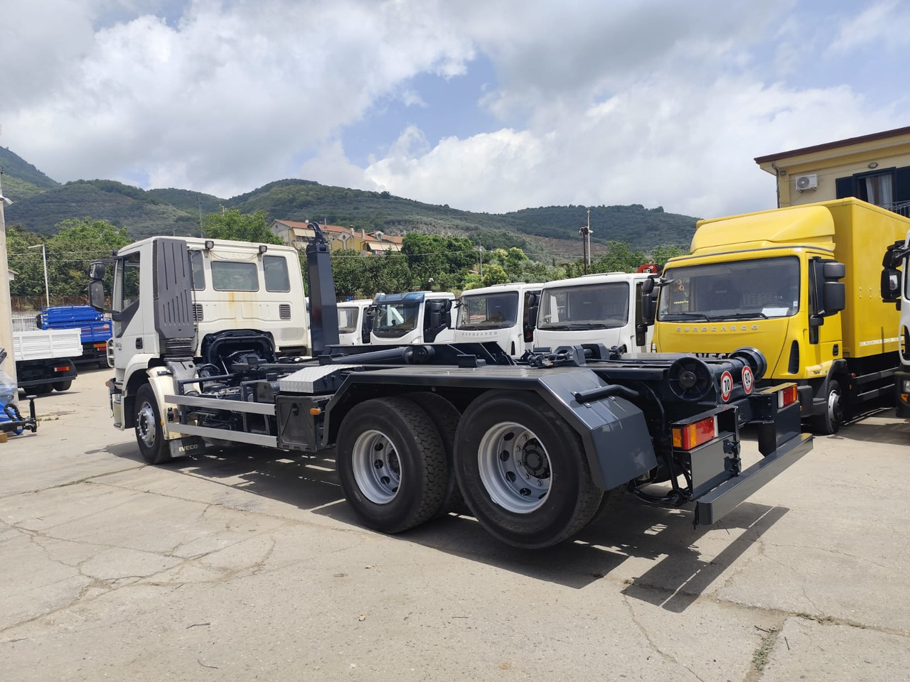 IVECO STRALIS 260S36 в лизинг IVECO STRALIS 260S36: фото 21 IVECO STRALIS 260S36 в лизинг IVECO STRALIS 260S36: фото 21