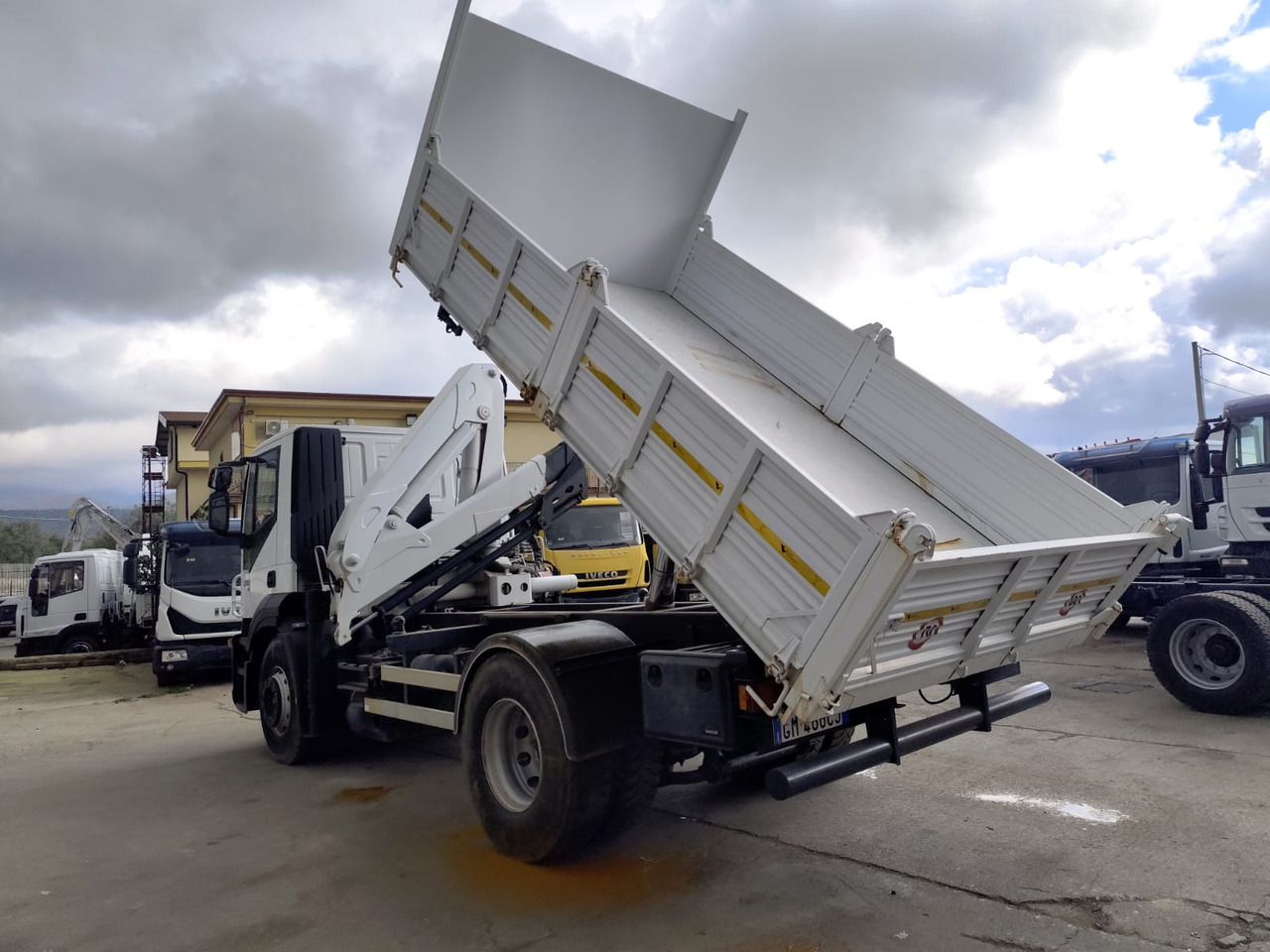 IVECO STRALIS AD 190S31P - Автоманипулятор, Самосвал: фото 5 IVECO STRALIS AD 190S31P - Автоманипулятор, Самосвал: фото 5