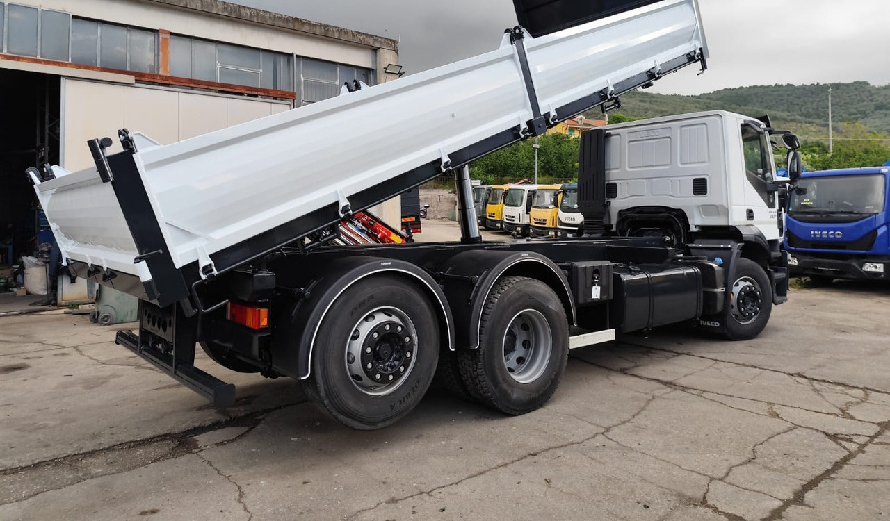 IVECO STRALIS AD 260S31 - Самосвал: фото 5 IVECO STRALIS AD 260S31 - Самосвал: фото 5