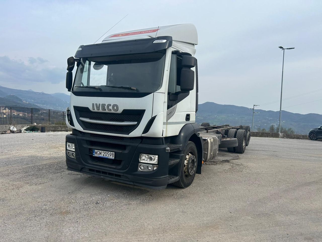 IVECO STRALIS AD 260S31 XP - Грузовик-шасси: фото 1 IVECO STRALIS AD 260S31 XP - Грузовик-шасси: фото 1