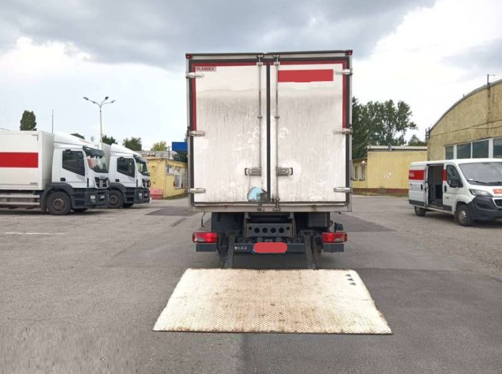 IVECO STRALIS AD 260S31 Y/P - Грузовик-шасси: фото 4 IVECO STRALIS AD 260S31 Y/P - Грузовик-шасси: фото 4