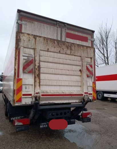 IVECO STRALIS AD 260S31 Y/P - Грузовик-шасси: фото 4 IVECO STRALIS AD 260S31 Y/P - Грузовик-шасси: фото 4