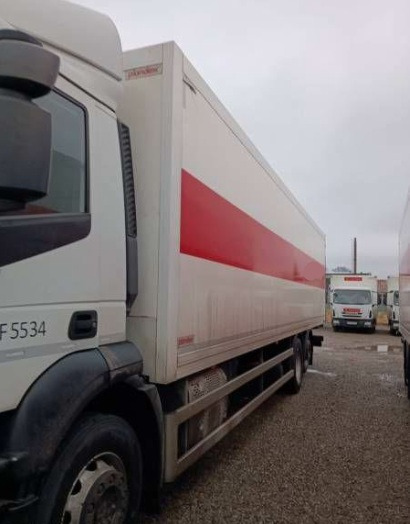 IVECO STRALIS AD 260S31 Y/P - Грузовик-шасси: фото 2 IVECO STRALIS AD 260S31 Y/P - Грузовик-шасси: фото 2