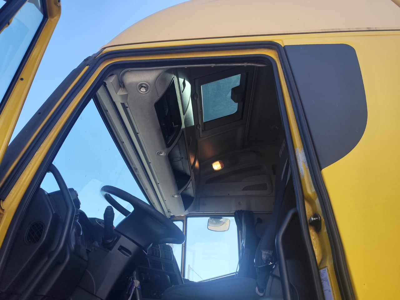 IVECO STRALIS CUBE AD260S42 - Грузовик бортовой/ Платформа: фото 2 IVECO STRALIS CUBE AD260S42 - Грузовик бортовой/ Платформа: фото 2