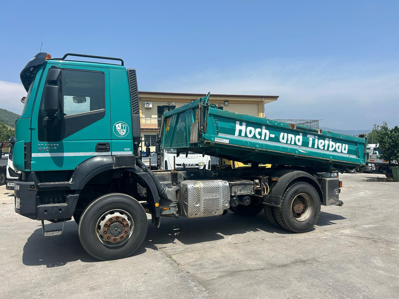 IVECO TRAKKER 190T41 - Самосвал: фото 2 IVECO TRAKKER 190T41 - Самосвал: фото 2