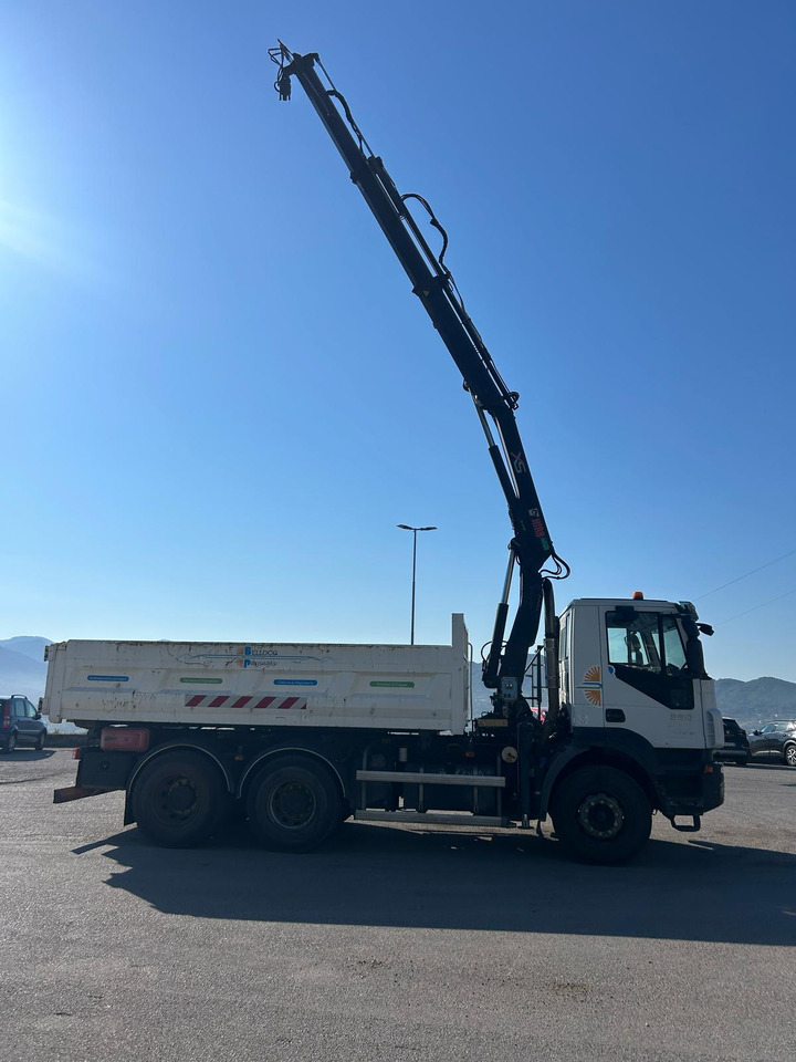 IVECO TRAKKER 260T36 - Автоманипулятор, Самосвал: фото 2 IVECO TRAKKER 260T36 - Автоманипулятор, Самосвал: фото 2