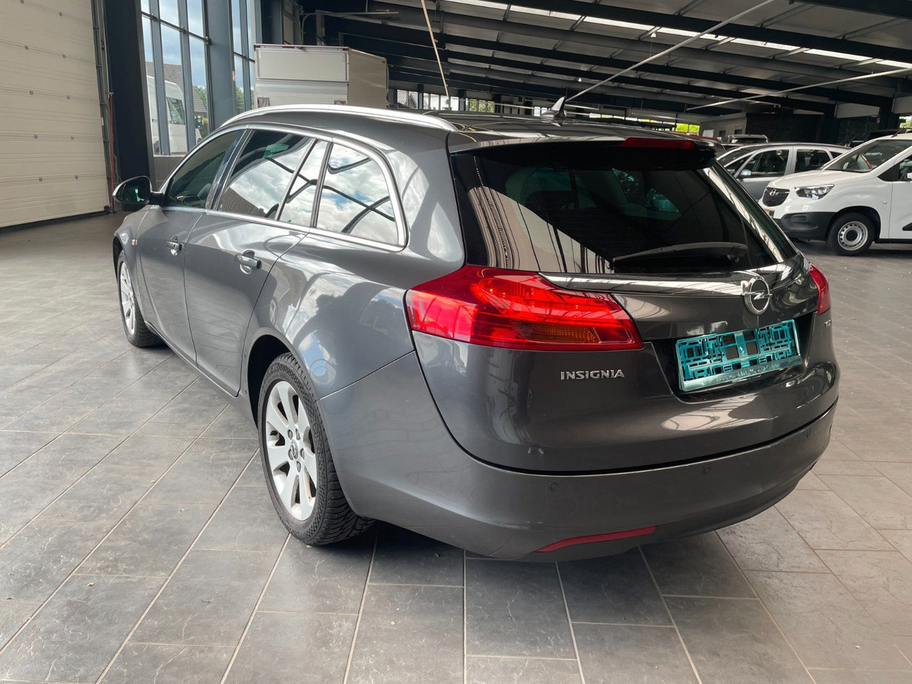Opel Insignia A Sports Tourer 150 Jahre Opel AHK - Легковой автомобиль: фото 4 Opel Insignia A Sports Tourer 150 Jahre Opel AHK - Легковой автомобиль: фото 4