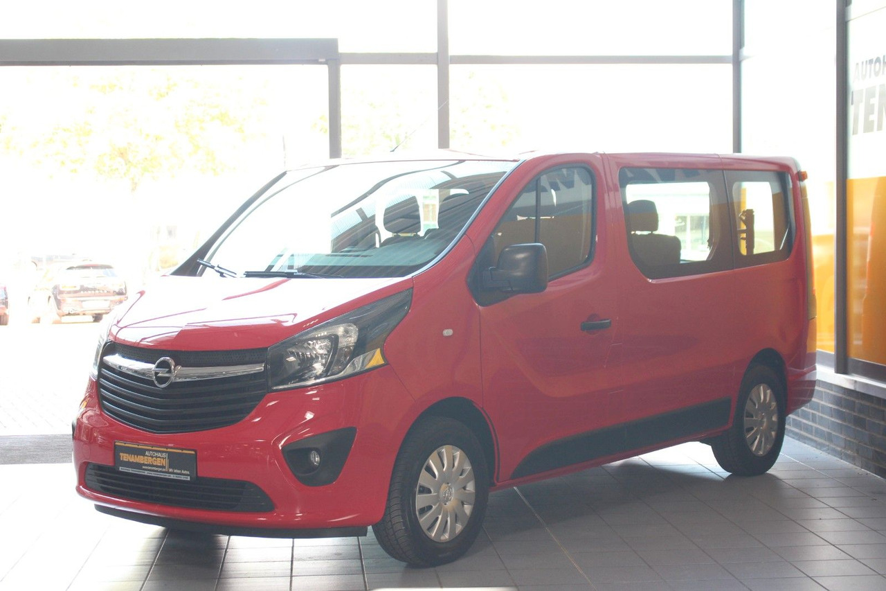 Opel Vivaro B Combi Rollstuhlgerecht Behindertenger. - Пассажирский фургон: фото 4 Opel Vivaro B Combi Rollstuhlgerecht Behindertenger. - Пассажирский фургон: фото 4
