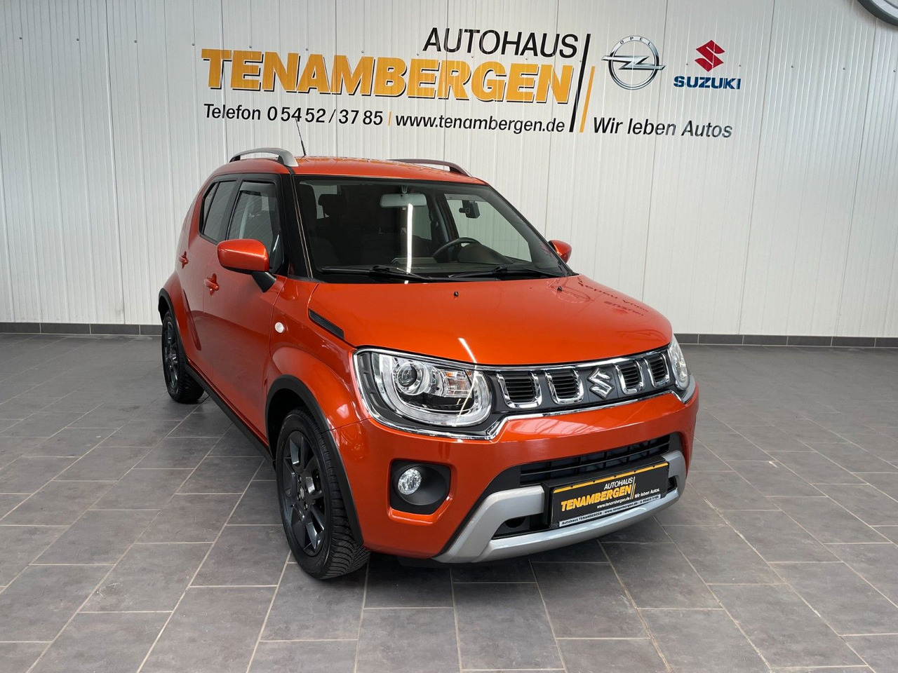 Suzuki Ignis 1.2 Comfort /Hybrid/Automatik/DAB/Navi - Легковой автомобиль: фото 1 Suzuki Ignis 1.2 Comfort /Hybrid/Automatik/DAB/Navi - Легковой автомобиль: фото 1