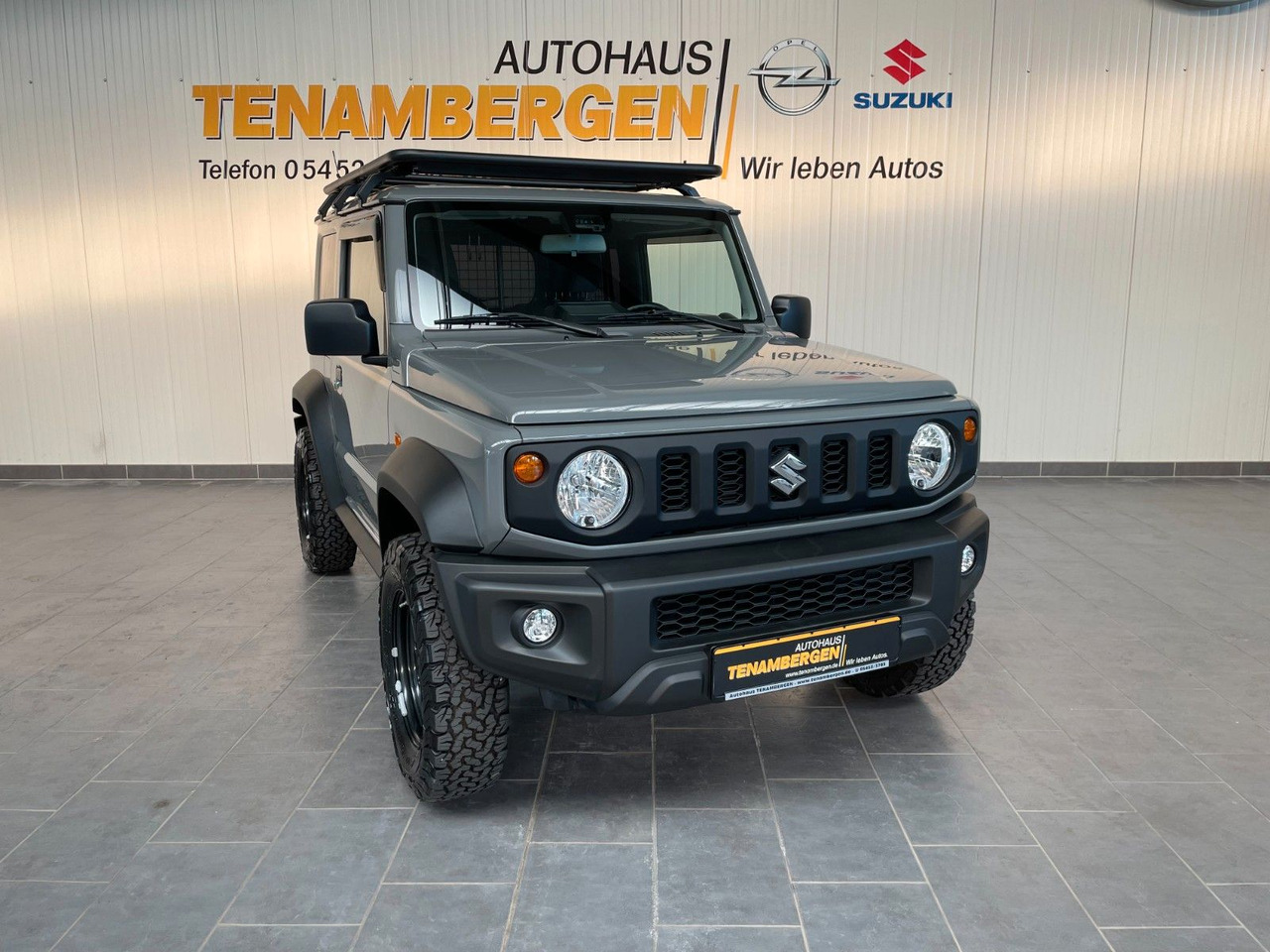 Suzuki Jimny Comfort AllGrip NFZ Dachgepäckträger - Внедорожник: фото 1 Suzuki Jimny Comfort AllGrip NFZ Dachgepäckträger - Внедорожник: фото 1
