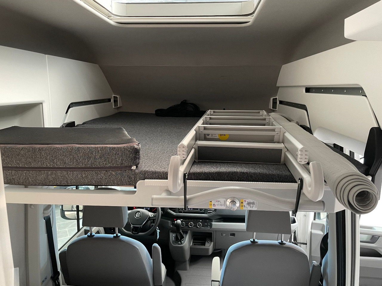 Volkswagen Crafter Grand California D-Heizung Kamera ACC - Кастенваген: фото 5 Volkswagen Crafter Grand California D-Heizung Kamera ACC - Кастенваген: фото 5