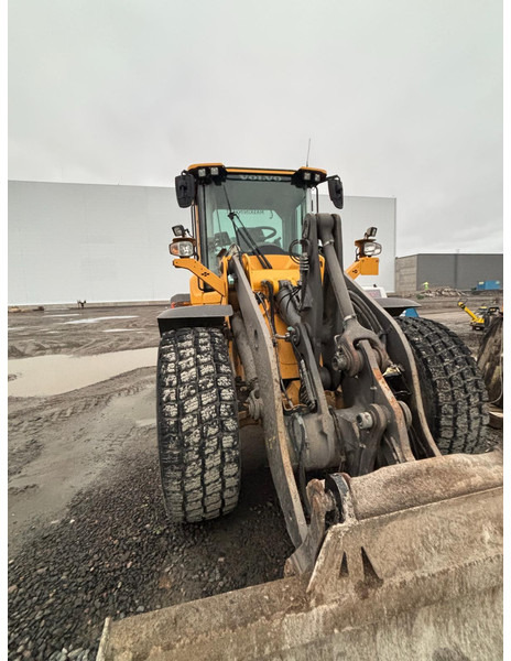 Volvo L90H Volvo L90H - Колёсный погрузчик: фото 3 Volvo L90H Volvo L90H - Колёсный погрузчик: фото 3